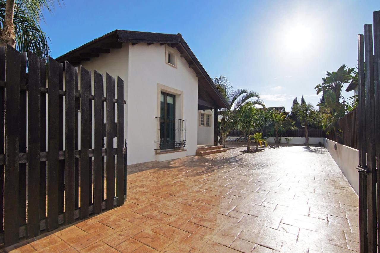 Villa Merry Ayia Napa Exterior photo