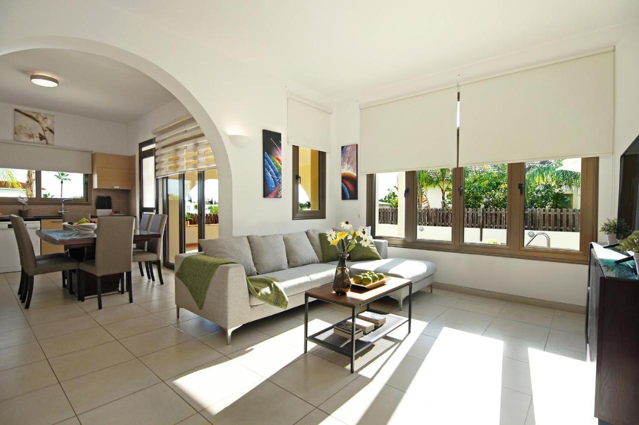Villa Merry Ayia Napa Exterior photo
